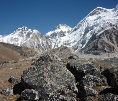 Camp de base de l'Everest avec 3 hauts cols